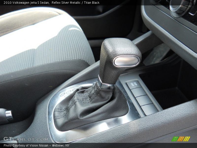 Reflex Silver Metallic / Titan Black 2010 Volkswagen Jetta S Sedan