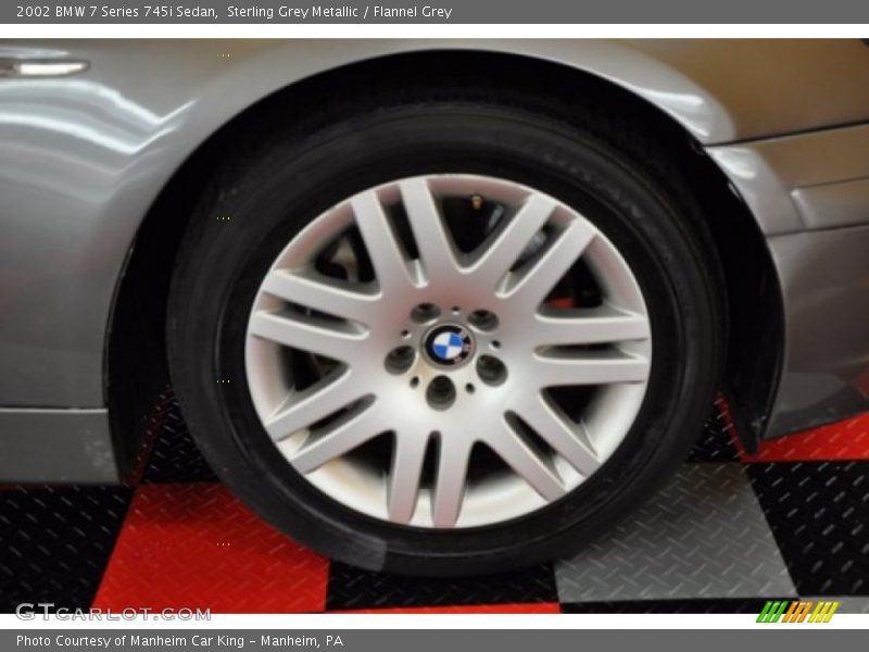 Sterling Grey Metallic / Flannel Grey 2002 BMW 7 Series 745i Sedan