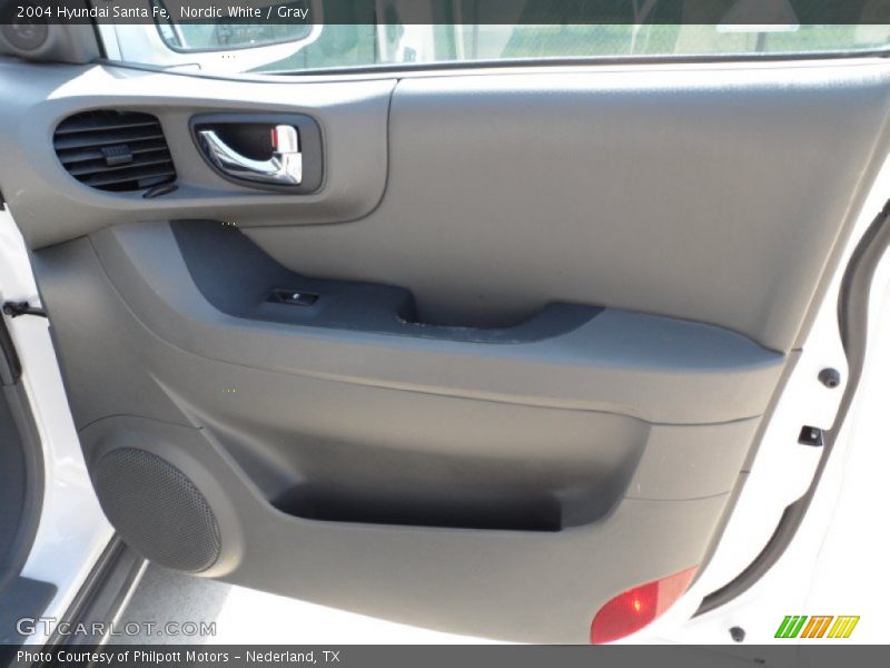 Nordic White / Gray 2004 Hyundai Santa Fe