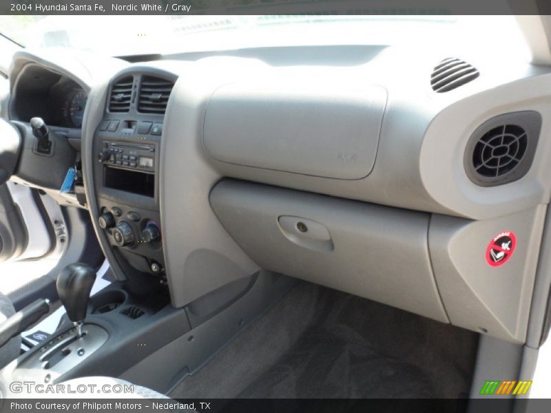 Nordic White / Gray 2004 Hyundai Santa Fe