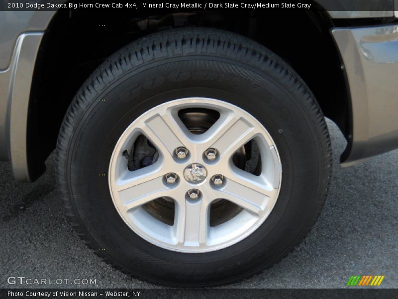 Mineral Gray Metallic / Dark Slate Gray/Medium Slate Gray 2010 Dodge Dakota Big Horn Crew Cab 4x4