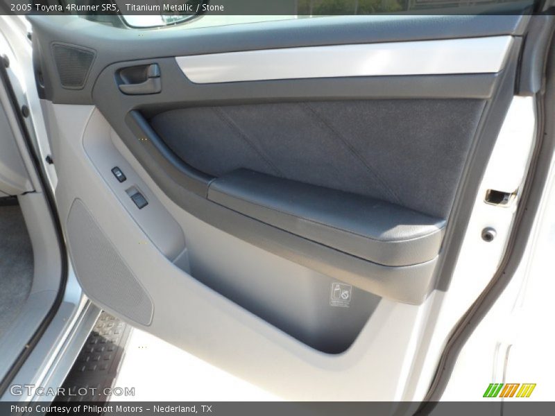 Titanium Metallic / Stone 2005 Toyota 4Runner SR5