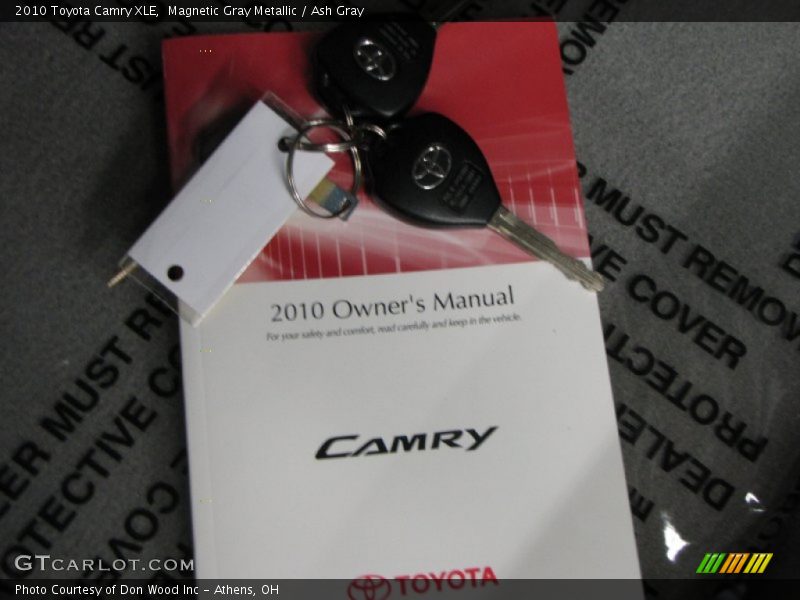 Magnetic Gray Metallic / Ash Gray 2010 Toyota Camry XLE