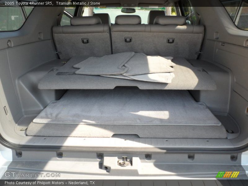 Titanium Metallic / Stone 2005 Toyota 4Runner SR5