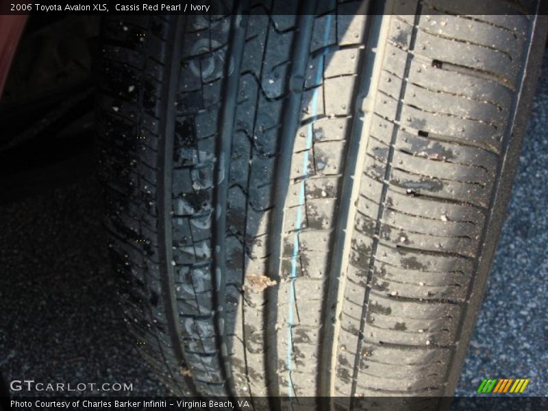 Cassis Red Pearl / Ivory 2006 Toyota Avalon XLS