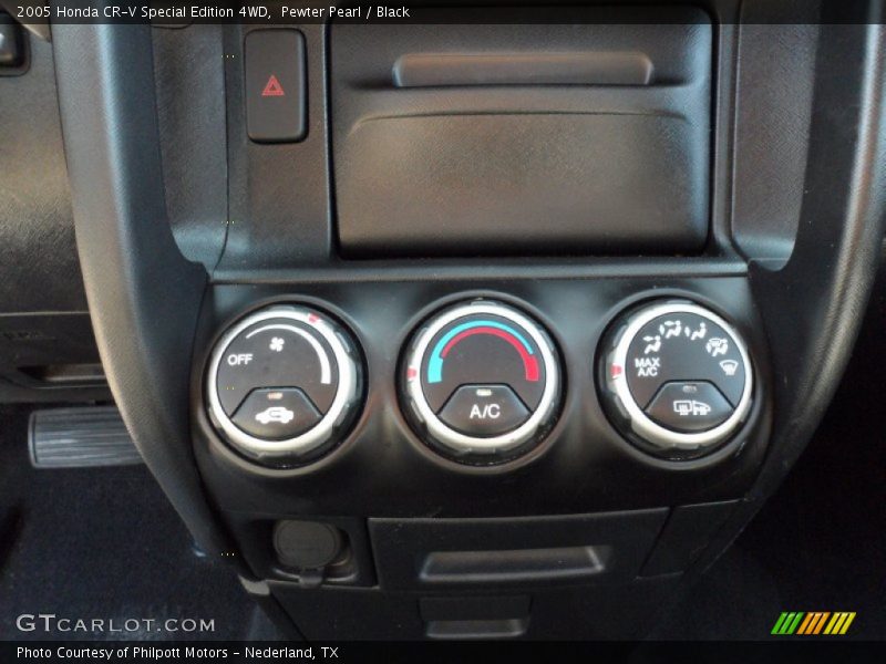 Pewter Pearl / Black 2005 Honda CR-V Special Edition 4WD