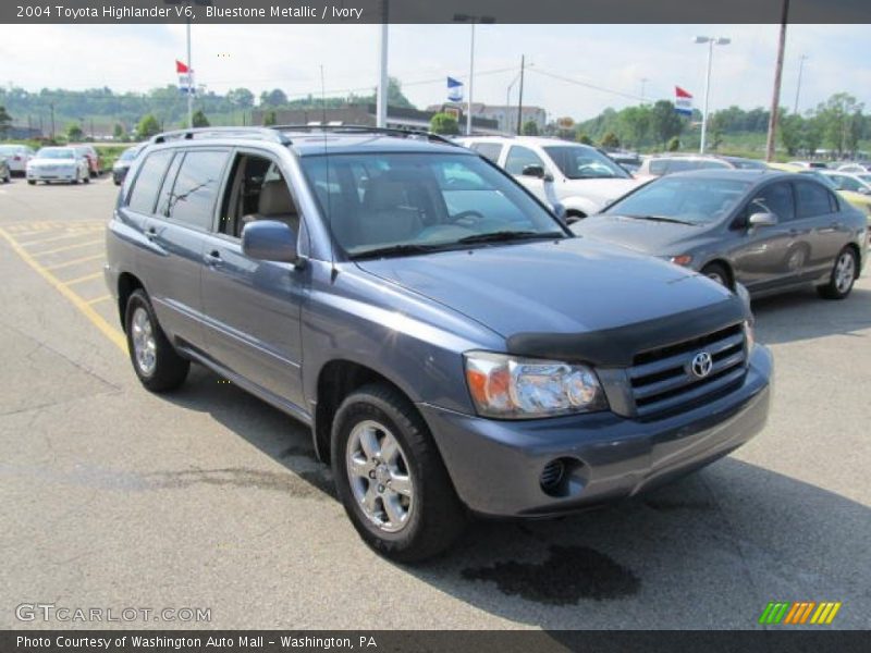 Bluestone Metallic / Ivory 2004 Toyota Highlander V6