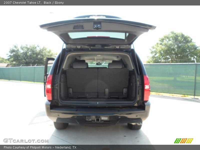  2007 Tahoe LT Trunk