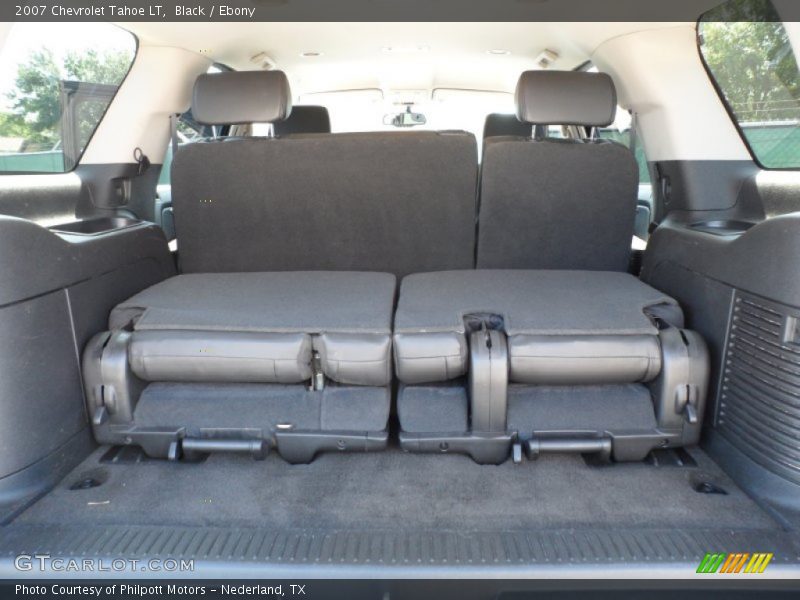  2007 Tahoe LT Trunk