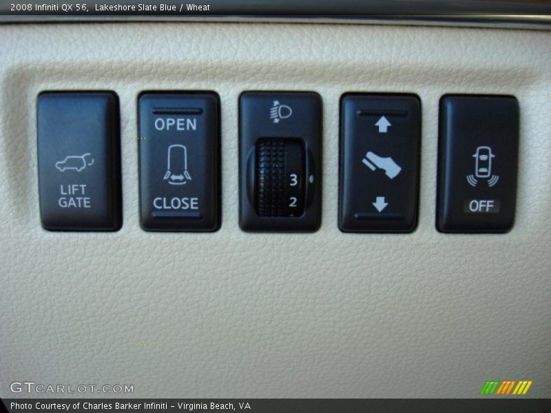 Controls of 2008 QX 56