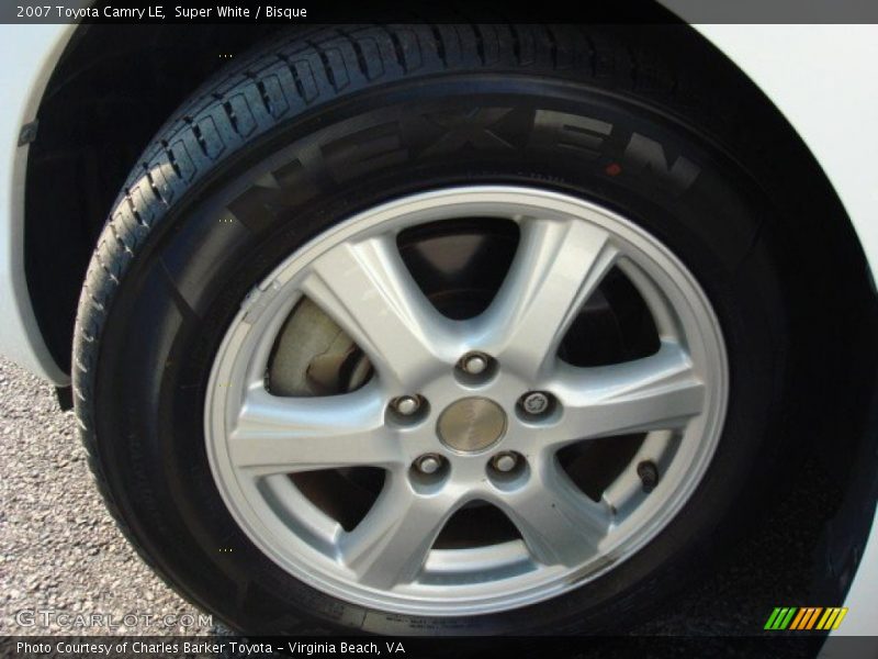 Super White / Bisque 2007 Toyota Camry LE