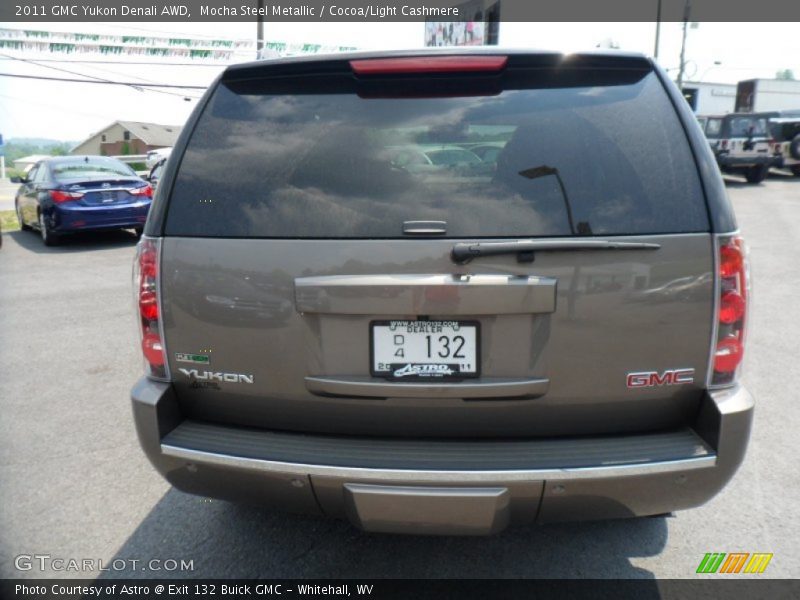 Mocha Steel Metallic / Cocoa/Light Cashmere 2011 GMC Yukon Denali AWD