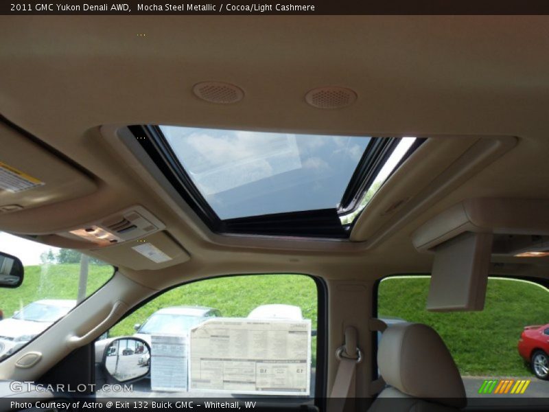 Mocha Steel Metallic / Cocoa/Light Cashmere 2011 GMC Yukon Denali AWD