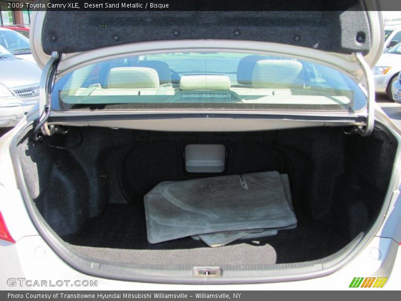 Desert Sand Metallic / Bisque 2009 Toyota Camry XLE