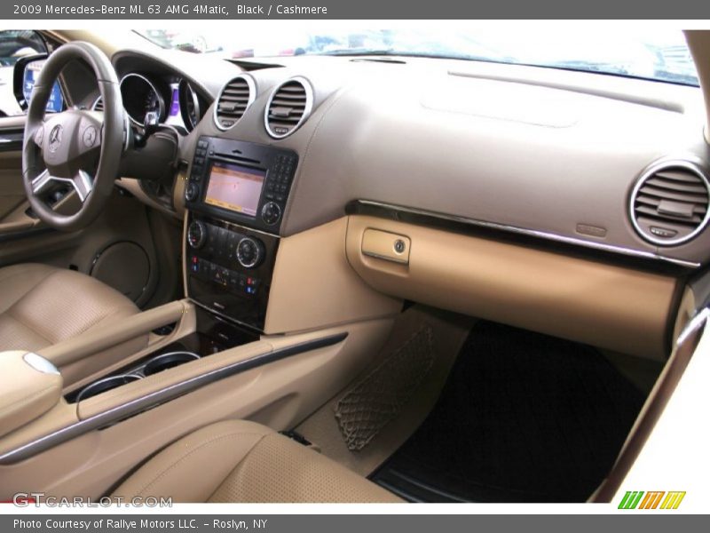 Dashboard of 2009 ML 63 AMG 4Matic