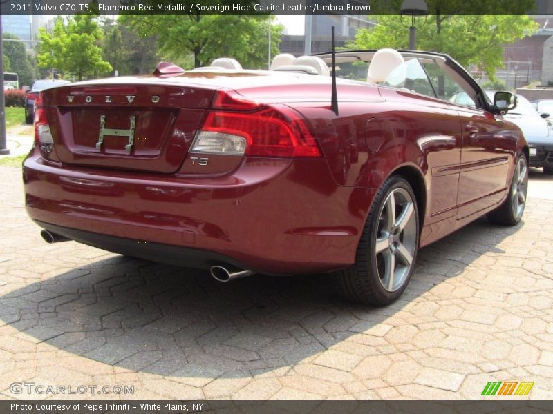Flamenco Red Metallic / Soverign Hide Calcite Leather/Umbra Brown 2011 Volvo C70 T5