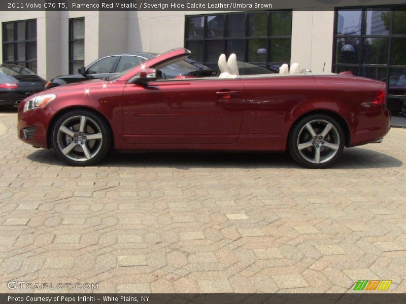 Flamenco Red Metallic / Soverign Hide Calcite Leather/Umbra Brown 2011 Volvo C70 T5
