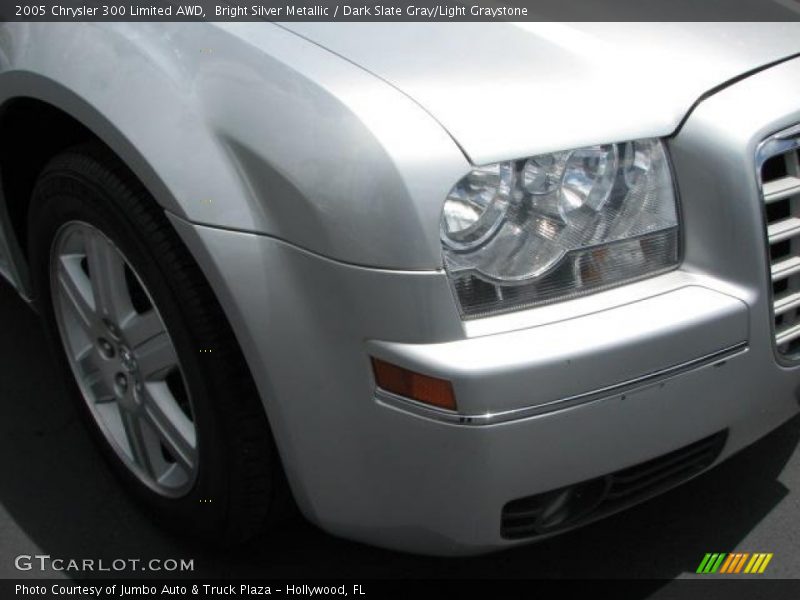 Bright Silver Metallic / Dark Slate Gray/Light Graystone 2005 Chrysler 300 Limited AWD