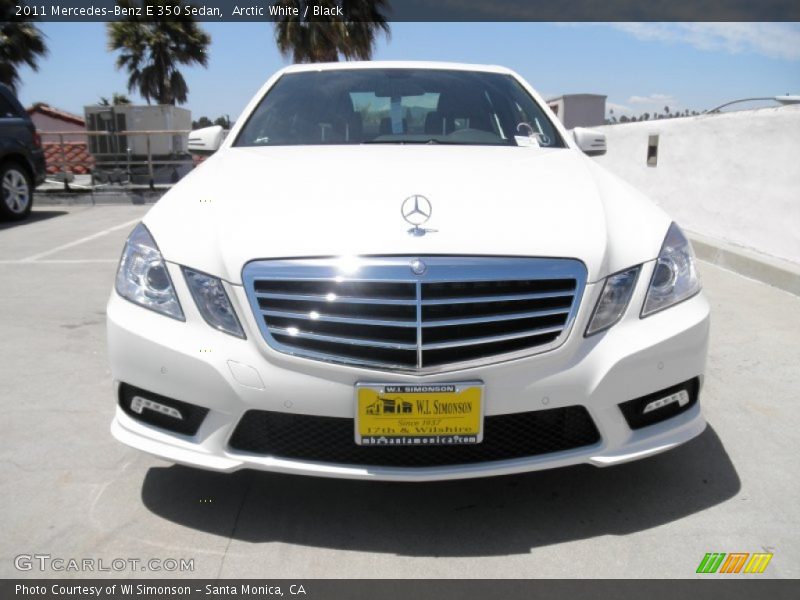Arctic White / Black 2011 Mercedes-Benz E 350 Sedan