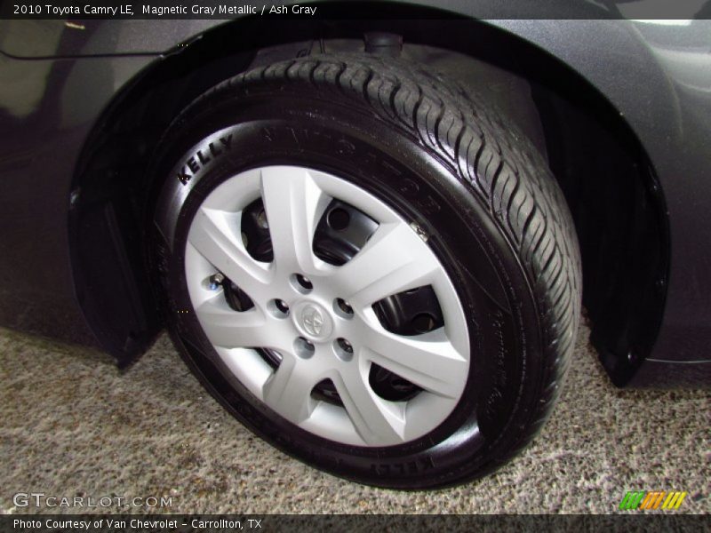 Magnetic Gray Metallic / Ash Gray 2010 Toyota Camry LE
