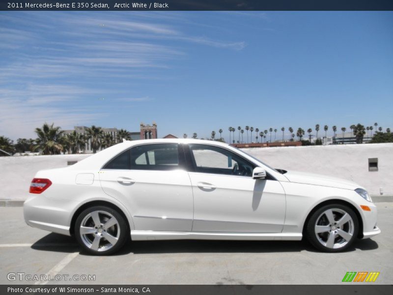 Arctic White / Black 2011 Mercedes-Benz E 350 Sedan