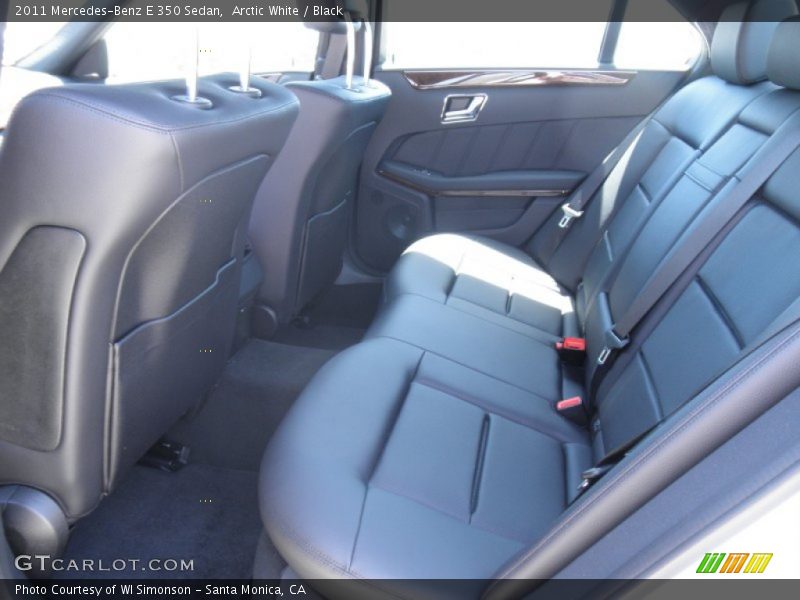 Arctic White / Black 2011 Mercedes-Benz E 350 Sedan