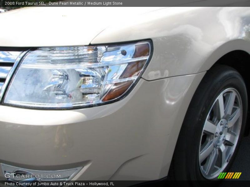 Dune Pearl Metallic / Medium Light Stone 2008 Ford Taurus SEL