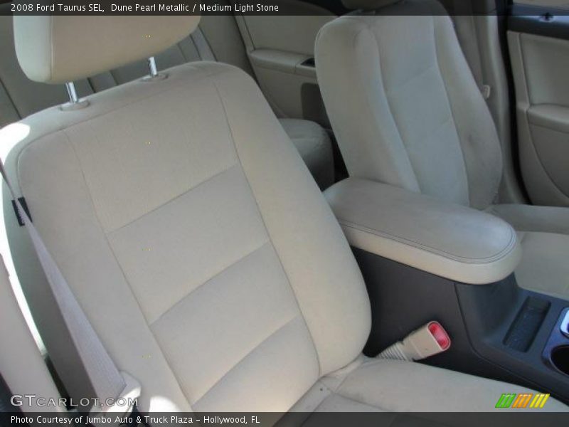Dune Pearl Metallic / Medium Light Stone 2008 Ford Taurus SEL