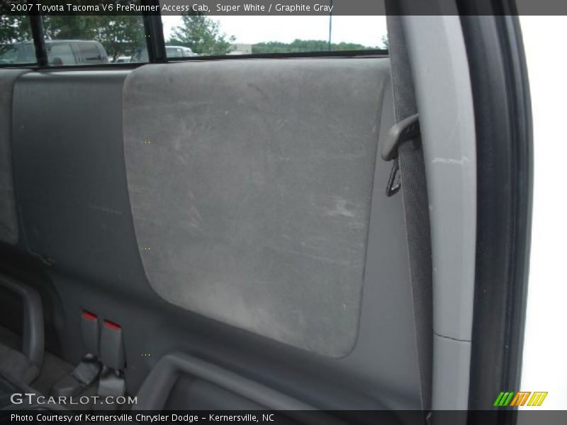 Super White / Graphite Gray 2007 Toyota Tacoma V6 PreRunner Access Cab