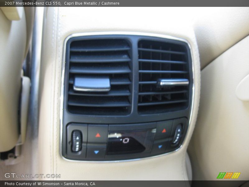 Capri Blue Metallic / Cashmere 2007 Mercedes-Benz CLS 550