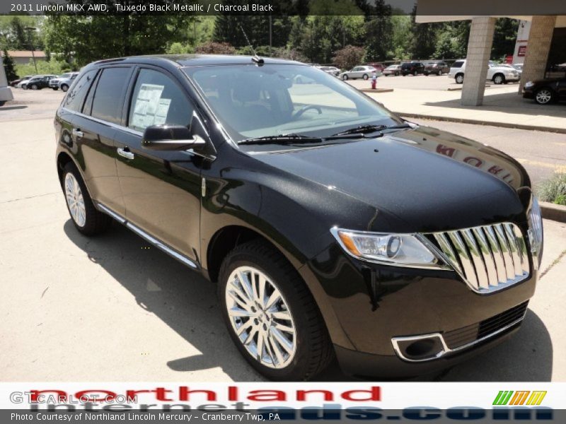 Tuxedo Black Metallic / Charcoal Black 2011 Lincoln MKX AWD