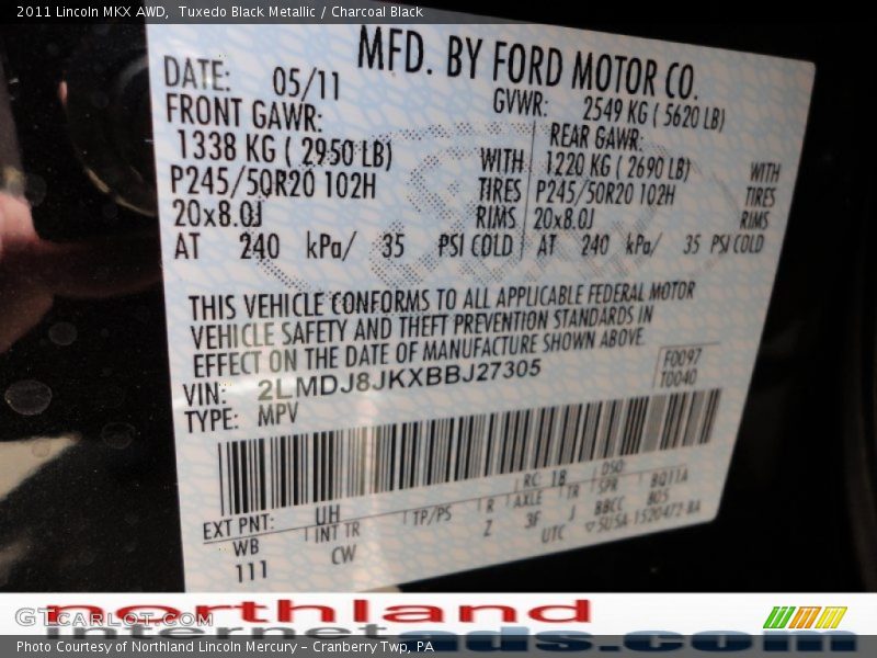 Tuxedo Black Metallic / Charcoal Black 2011 Lincoln MKX AWD