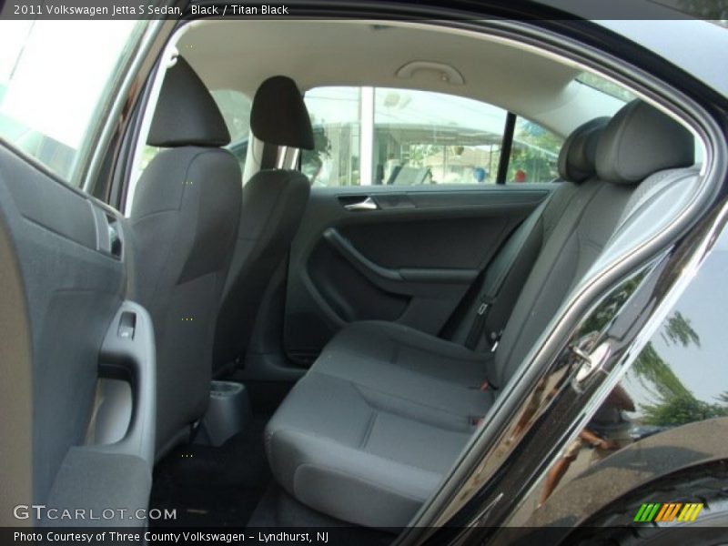 Black / Titan Black 2011 Volkswagen Jetta S Sedan
