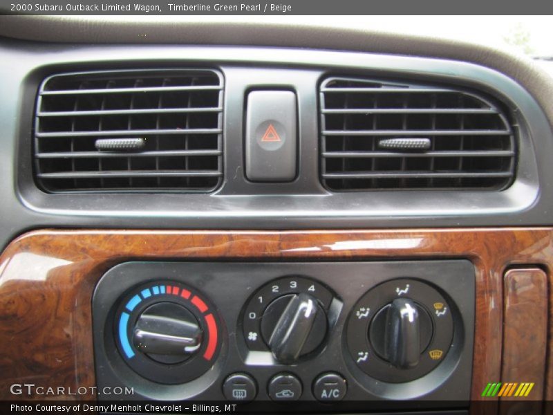 Controls of 2000 Outback Limited Wagon