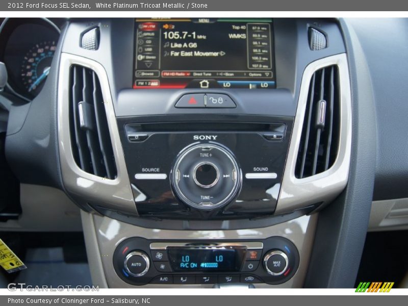 Controls of 2012 Focus SEL Sedan