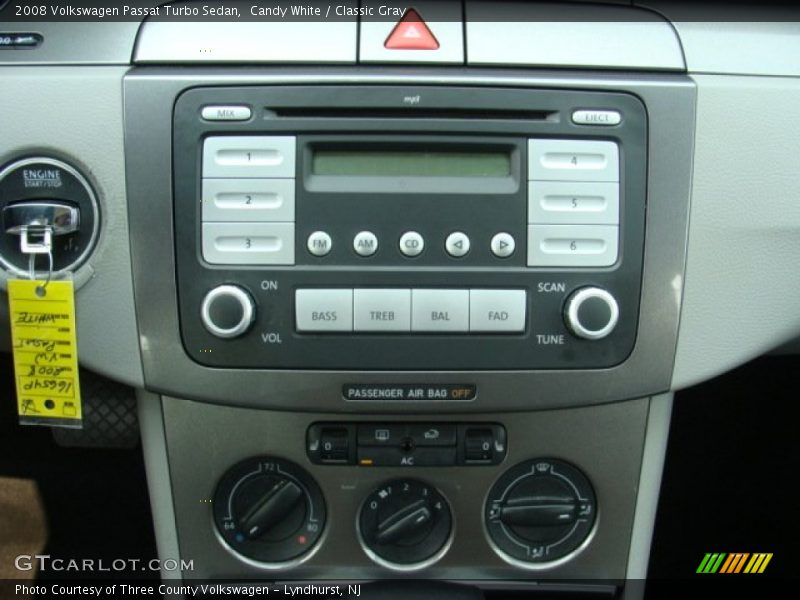 Candy White / Classic Gray 2008 Volkswagen Passat Turbo Sedan