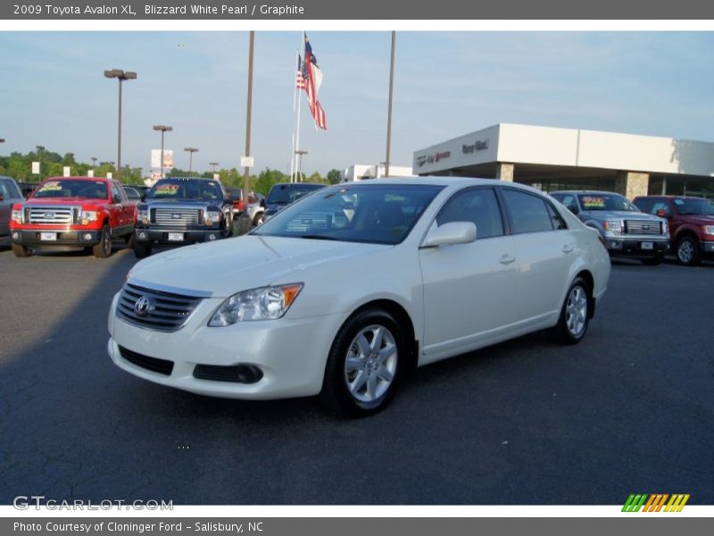Blizzard White Pearl / Graphite 2009 Toyota Avalon XL