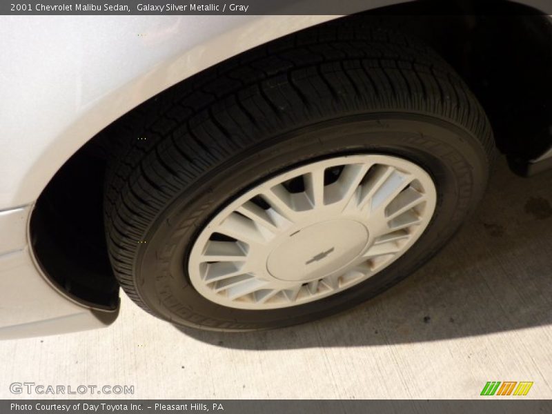 Galaxy Silver Metallic / Gray 2001 Chevrolet Malibu Sedan