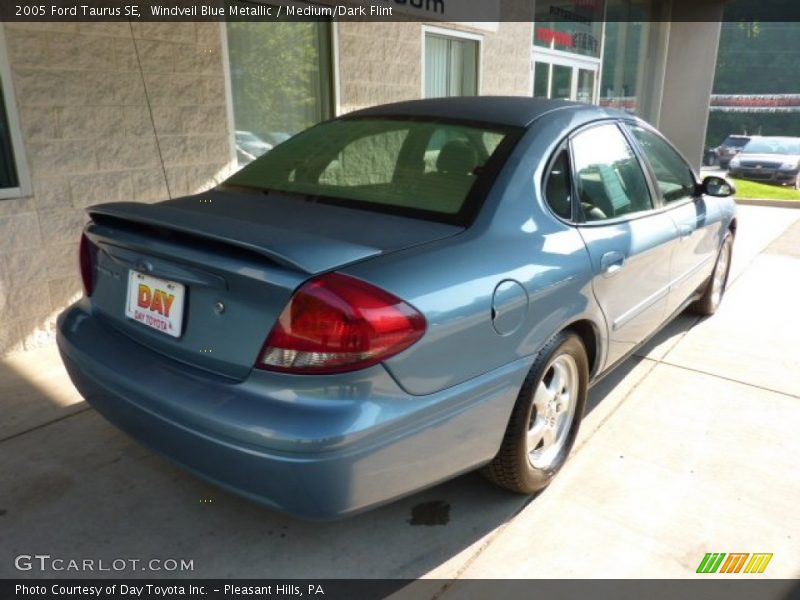 Windveil Blue Metallic / Medium/Dark Flint 2005 Ford Taurus SE
