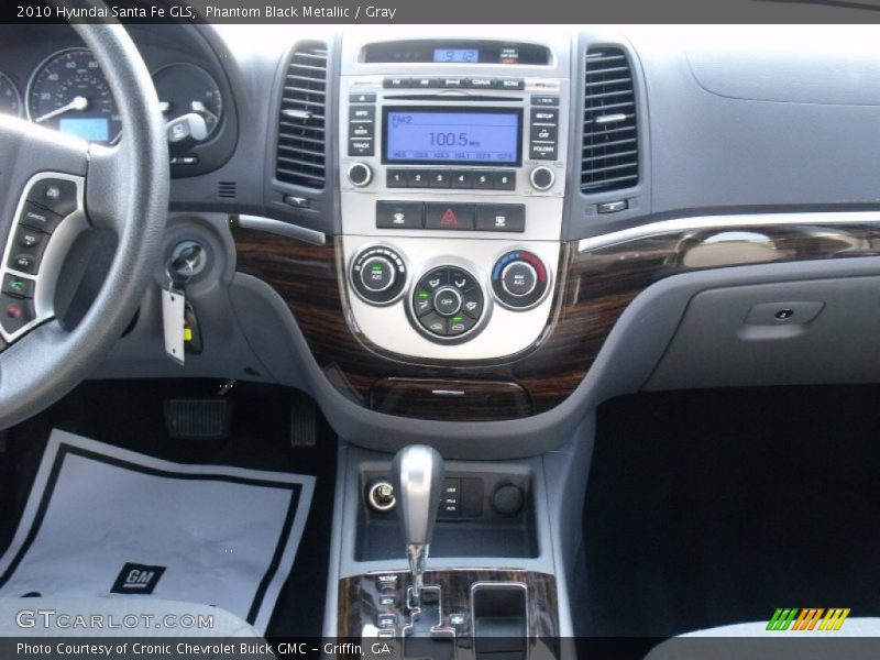 Phantom Black Metallic / Gray 2010 Hyundai Santa Fe GLS