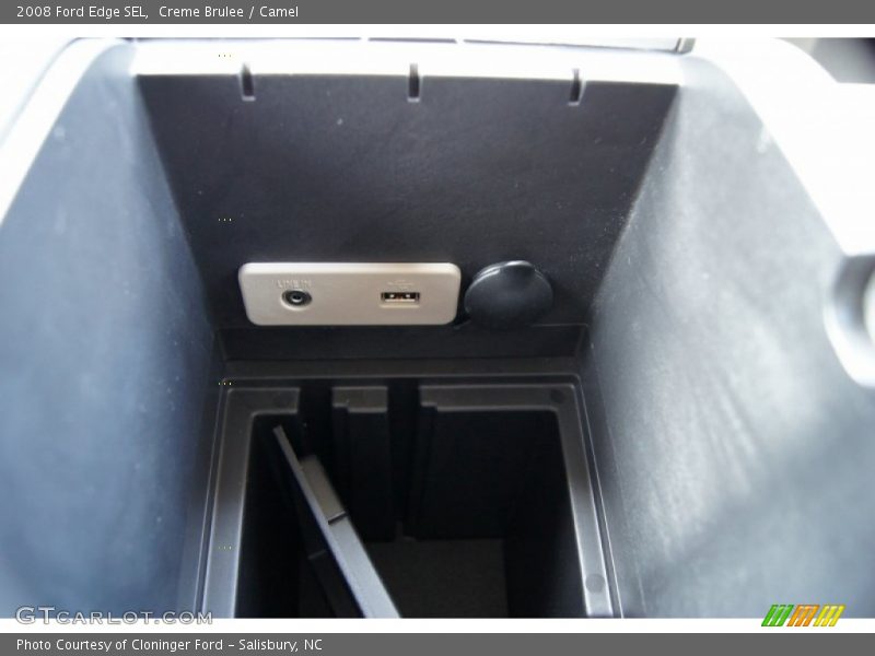 Creme Brulee / Camel 2008 Ford Edge SEL