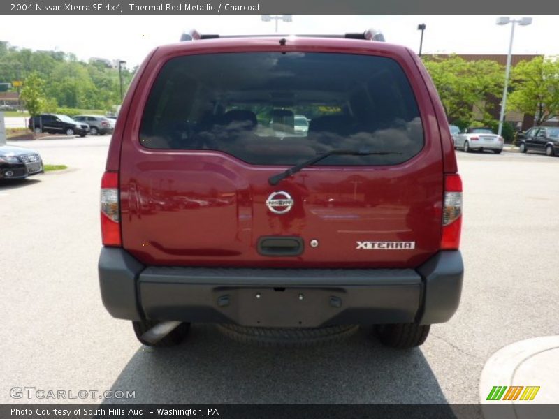 Thermal Red Metallic / Charcoal 2004 Nissan Xterra SE 4x4