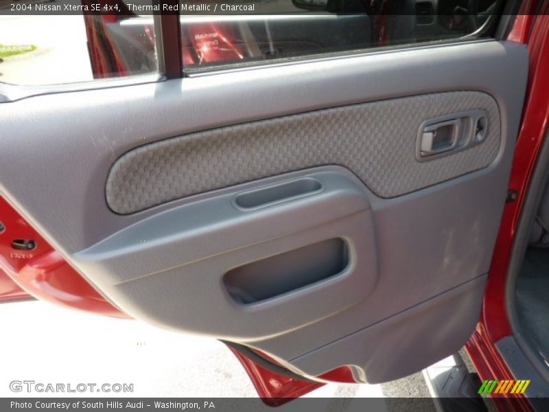 Thermal Red Metallic / Charcoal 2004 Nissan Xterra SE 4x4