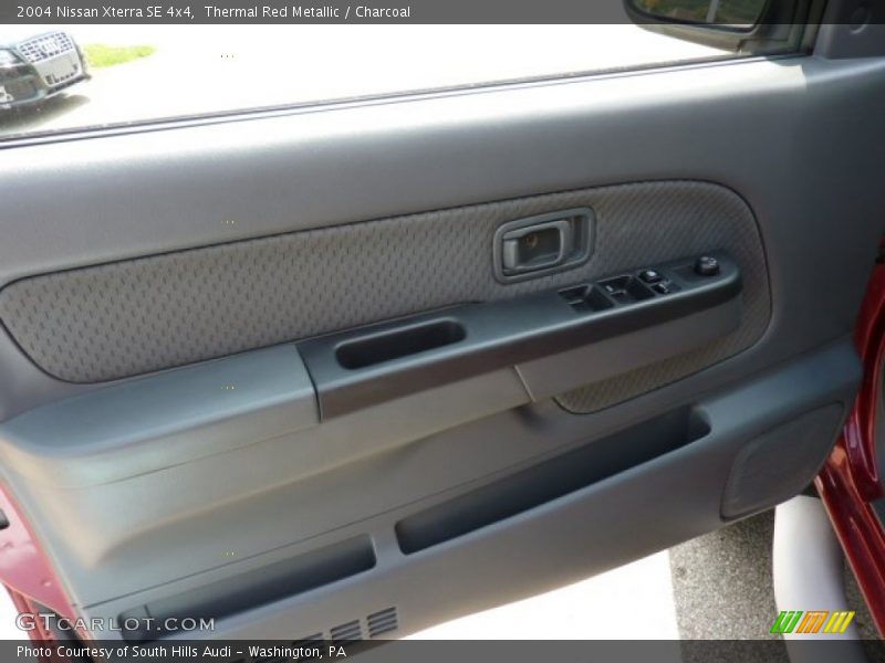 Thermal Red Metallic / Charcoal 2004 Nissan Xterra SE 4x4
