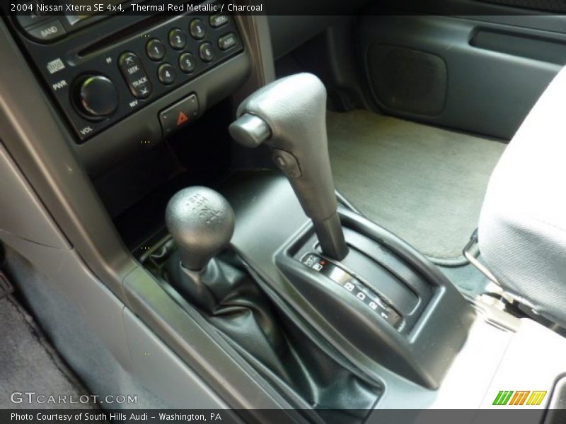 Thermal Red Metallic / Charcoal 2004 Nissan Xterra SE 4x4