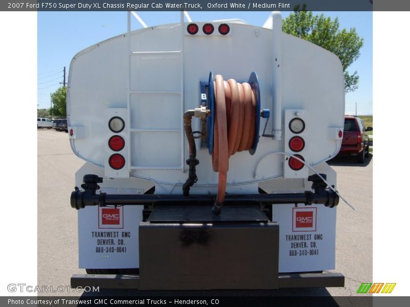 Oxford White / Medium Flint 2007 Ford F750 Super Duty XL Chassis Regular Cab Water Truck