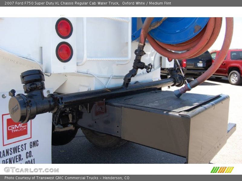 Oxford White / Medium Flint 2007 Ford F750 Super Duty XL Chassis Regular Cab Water Truck