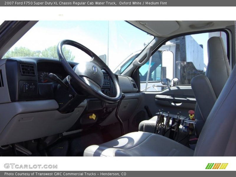 Oxford White / Medium Flint 2007 Ford F750 Super Duty XL Chassis Regular Cab Water Truck