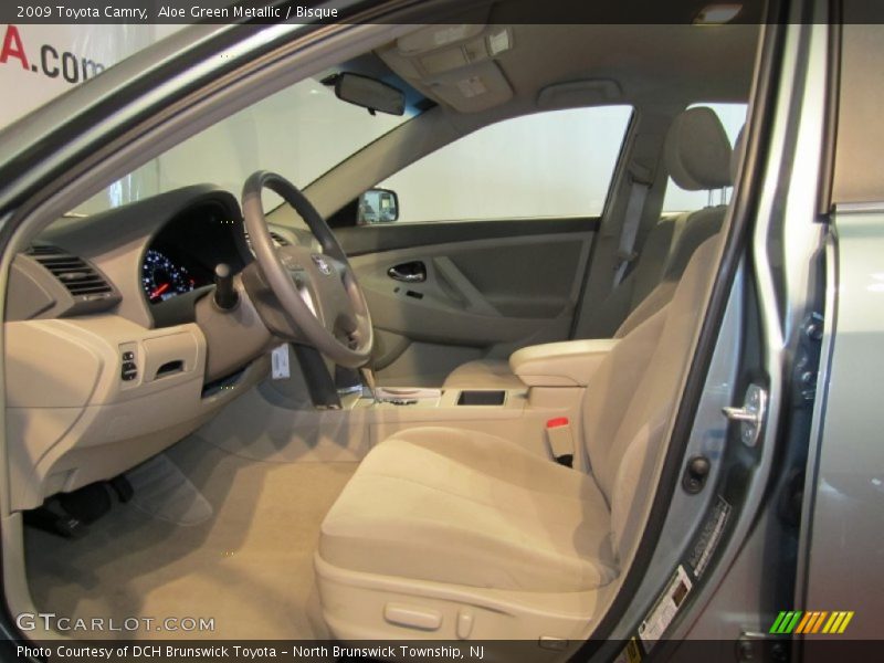 Aloe Green Metallic / Bisque 2009 Toyota Camry