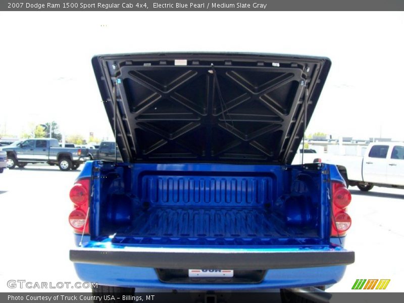 Electric Blue Pearl / Medium Slate Gray 2007 Dodge Ram 1500 Sport Regular Cab 4x4